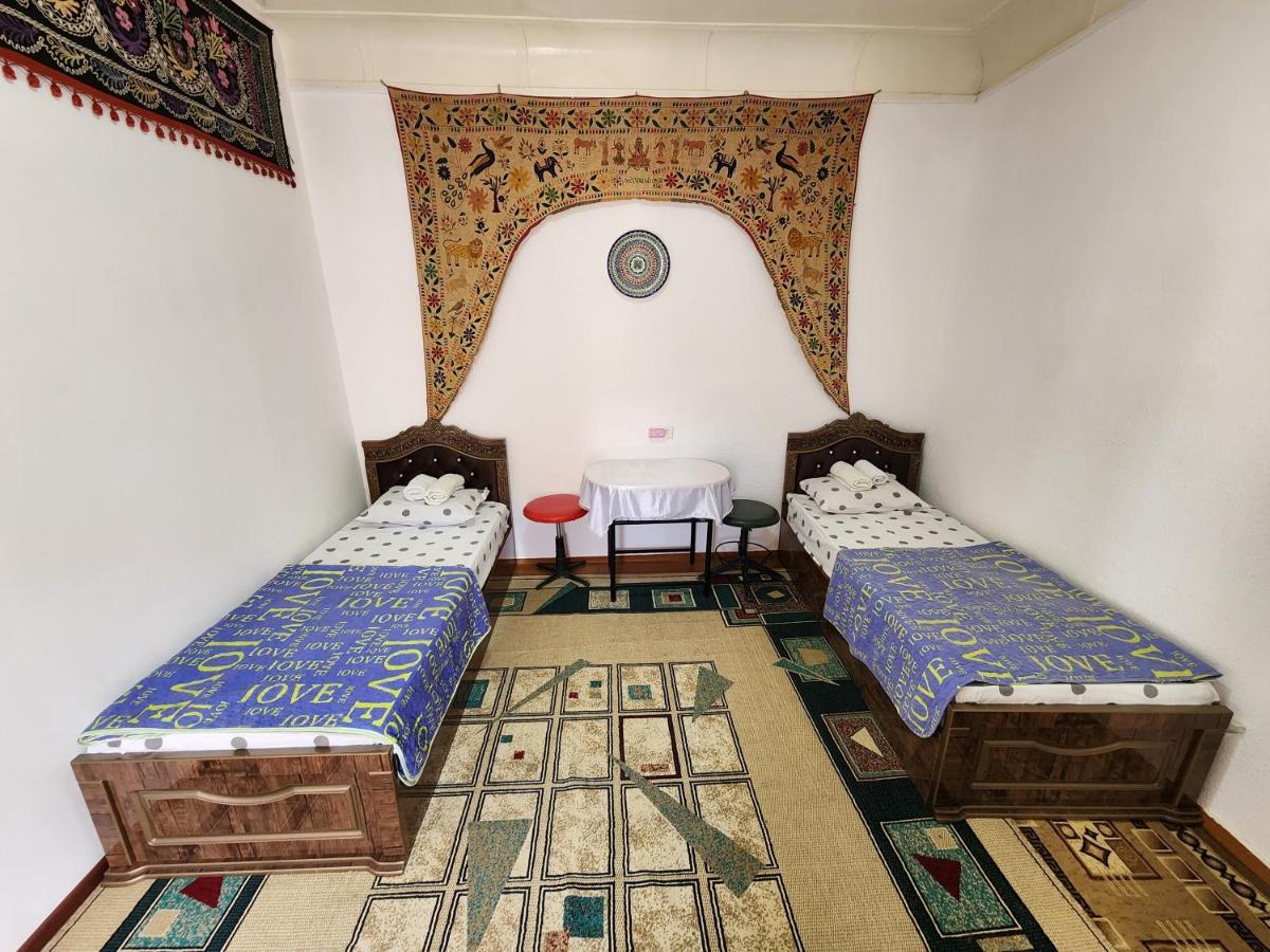Zafar Family Guesthouse Buhara Kültér fotó